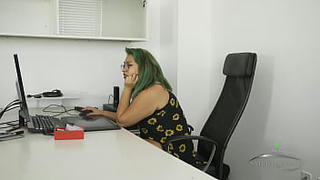 Innocent office worker and chubby girl Manila Bey plays with her pussy